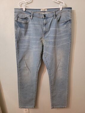 Goodthread Men Stretchy Jeans Size 40x29 New Without Tag!